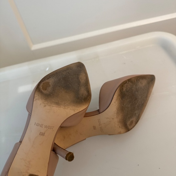 NINE WEST ARIVE D'ORSAY Nude Pointed Toe Pumps - Picture 6 of 7